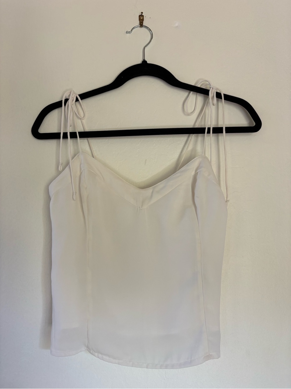 Abercrombie & Fitch White Tie-Shoulder Going Out Crop Top